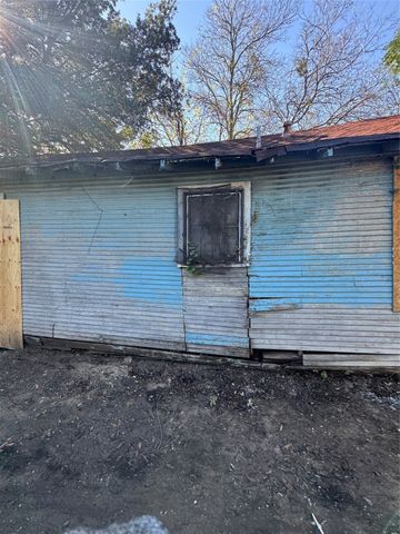 3827 Frank Street, Dallas, TX 75210