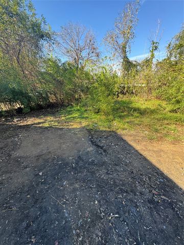 3827 Frank Street, Dallas, TX 75210