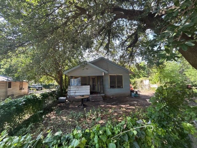 3827 Frank Street, Dallas, TX 75210