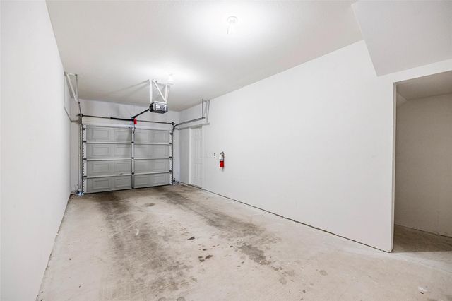 12215 Hunters Chase DR N-3205N, Austin, TX 78729