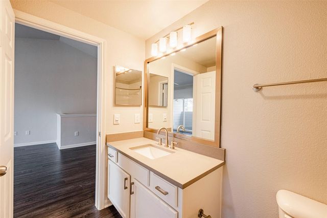 12215 Hunters Chase DR N-3205N, Austin, TX 78729