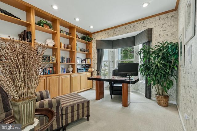 37 TERRELL RD, Lambertville, NJ 08530