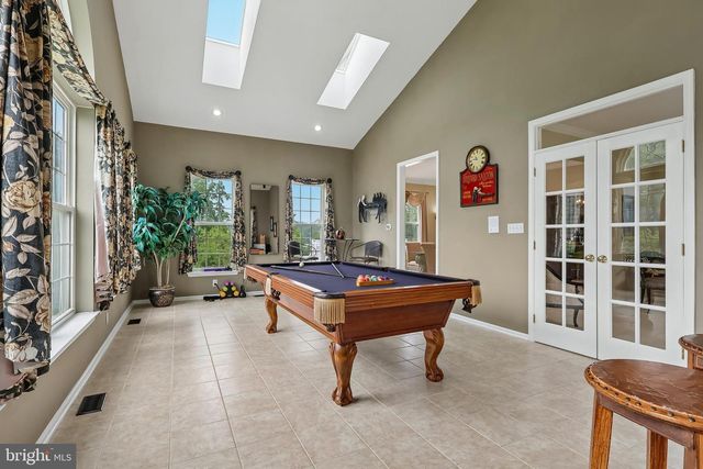 37 TERRELL RD, Lambertville, NJ 08530