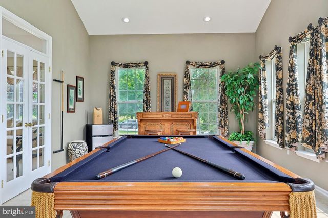 37 TERRELL RD, Lambertville, NJ 08530