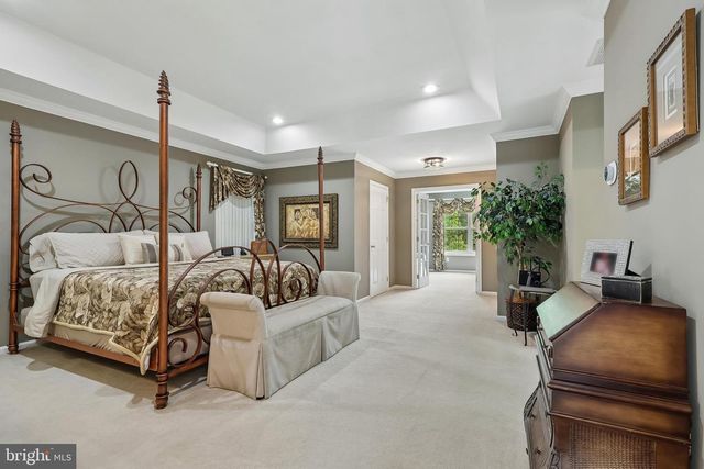 37 TERRELL RD, Lambertville, NJ 08530