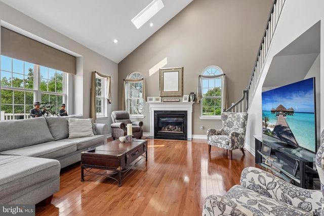 37 TERRELL RD, Lambertville, NJ 08530