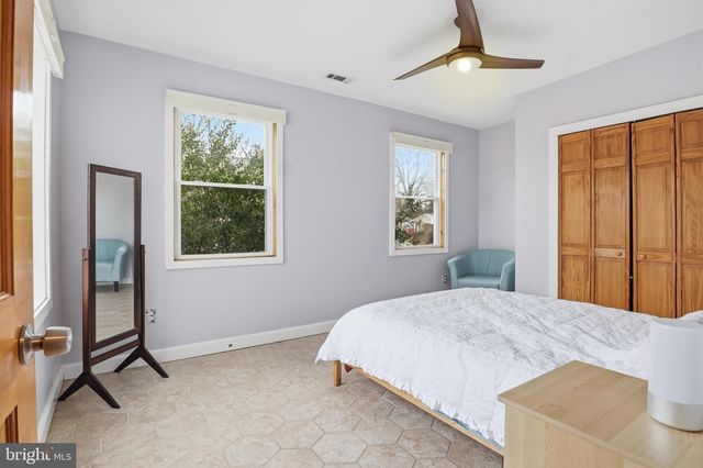 3134 CLAYBORNE AVE, Alexandria, VA 22306