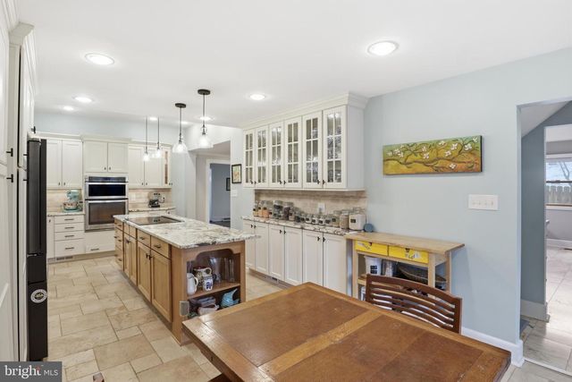 3134 CLAYBORNE AVE, Alexandria, VA 22306