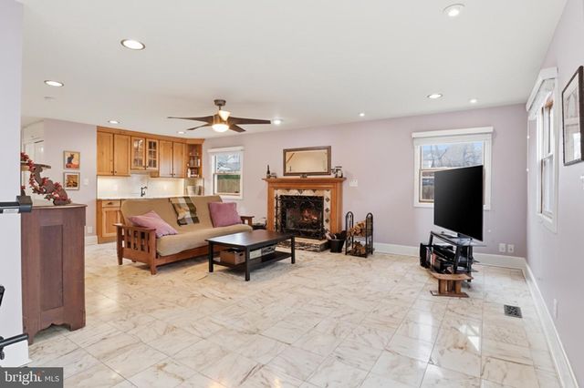 3134 CLAYBORNE AVE, Alexandria, VA 22306