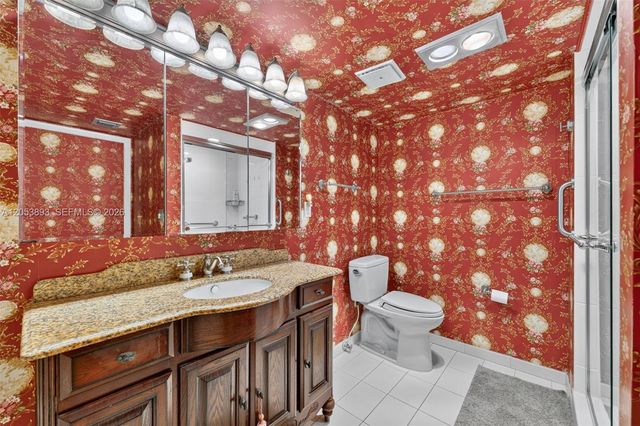 300 Three Islands Blvd 207, Hallandale Beach, FL 33009