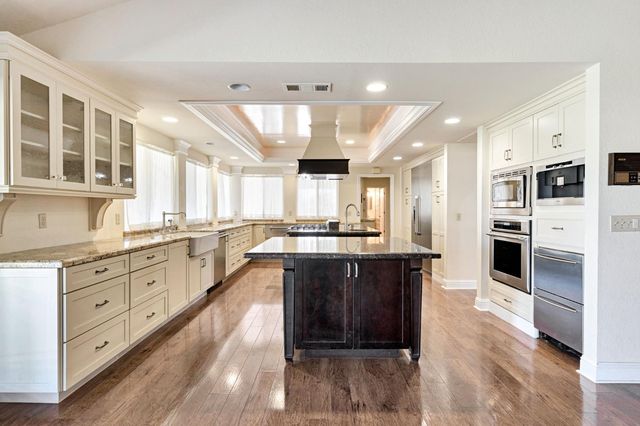 4814 N Tisha Avenue, Fresno, CA 93723