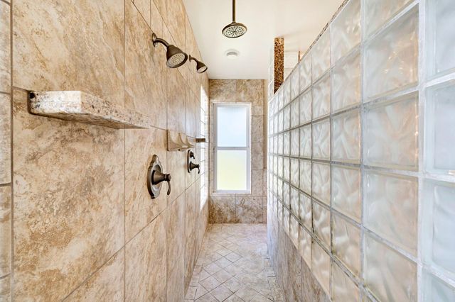 4814 N Tisha Avenue, Fresno, CA 93723