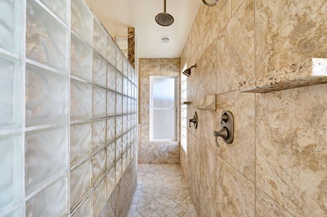 4814 N Tisha Avenue, Fresno, CA 93723