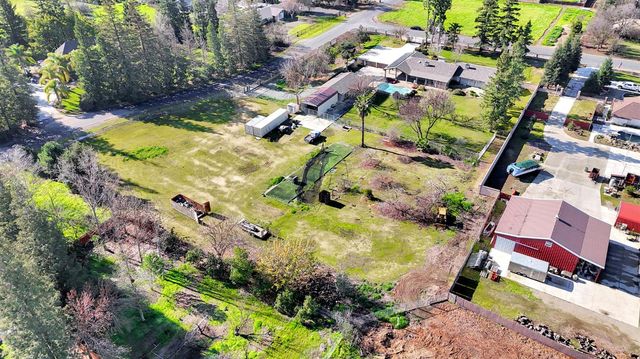 4814 N Tisha Avenue, Fresno, CA 93723