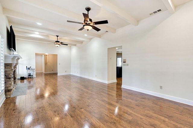 4814 N Tisha Avenue, Fresno, CA 93723