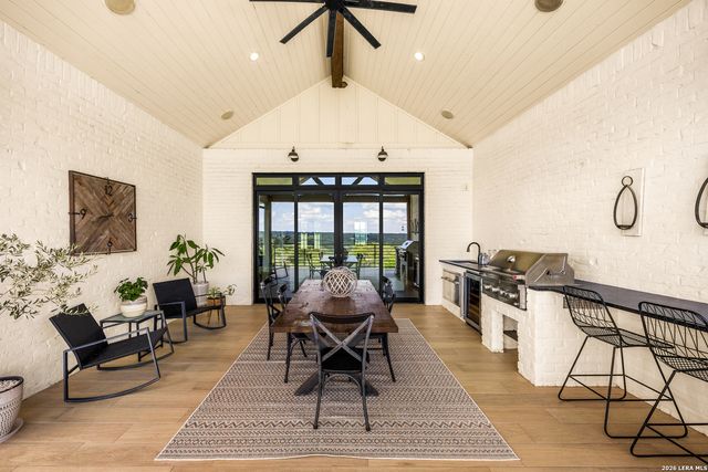 359 Ash Juniper, New Braunfels, TX 78132