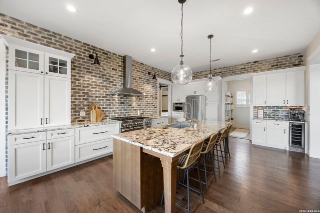 359 Ash Juniper, New Braunfels, TX 78132