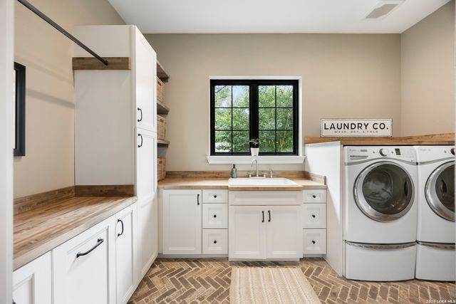 359 Ash Juniper, New Braunfels, TX 78132