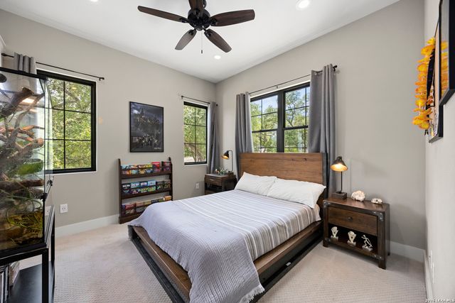 359 Ash Juniper, New Braunfels, TX 78132