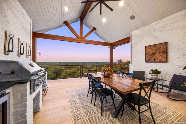 359 Ash Juniper, New Braunfels, TX 78132