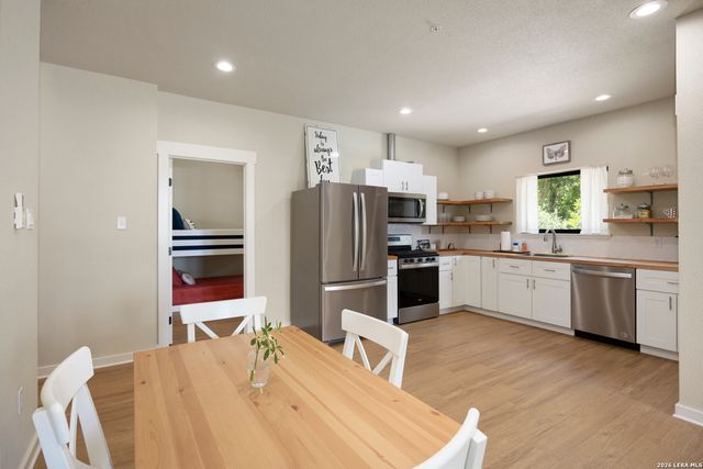 359 Ash Juniper, New Braunfels, TX 78132