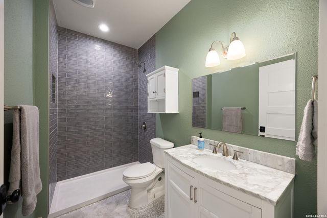 359 Ash Juniper, New Braunfels, TX 78132