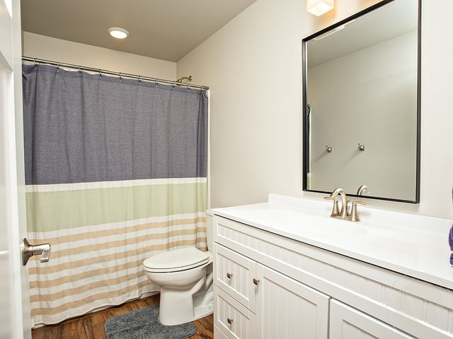 6705 Skycrest Dr, Billings, MT 59106