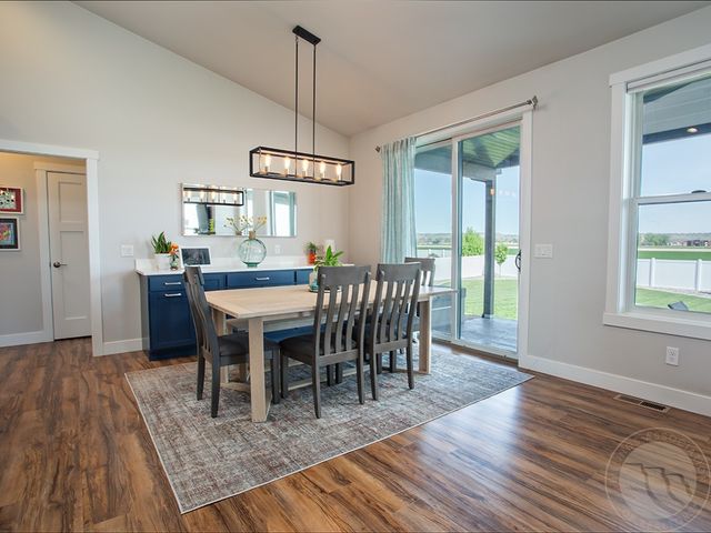 6705 Skycrest Dr, Billings, MT 59106