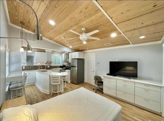 698 Forsyth Street 2, Boca Raton, FL 33487