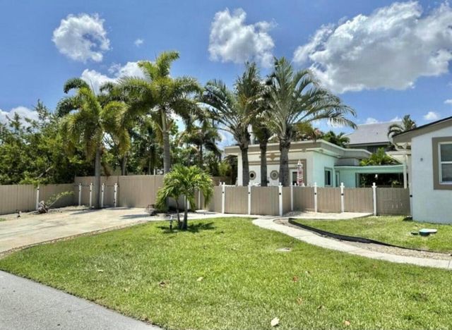 698 Forsyth Street 2, Boca Raton, FL 33487