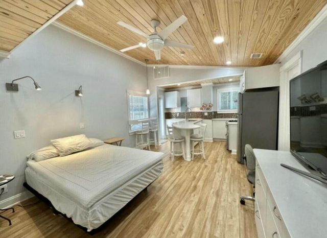 698 Forsyth Street 2, Boca Raton, FL 33487
