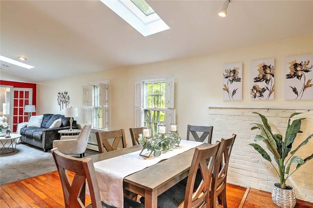 2 Burrs Lane, Providence, RI 02904