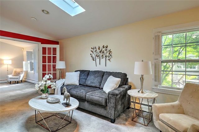 2 Burrs Lane, Providence, RI 02904