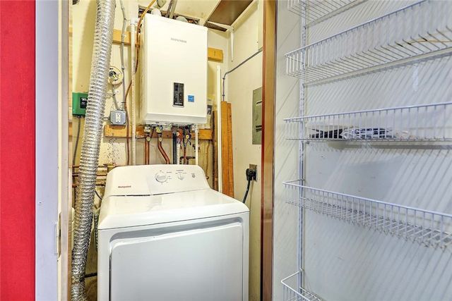 2 Burrs Lane, Providence, RI 02904