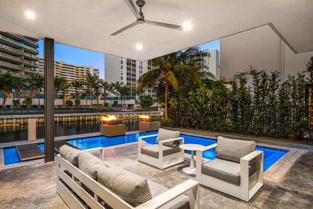 1650 E Terra Mar Drive, Lauderdale-By-The-Sea, Lauderdale By The Sea, FL 33062
