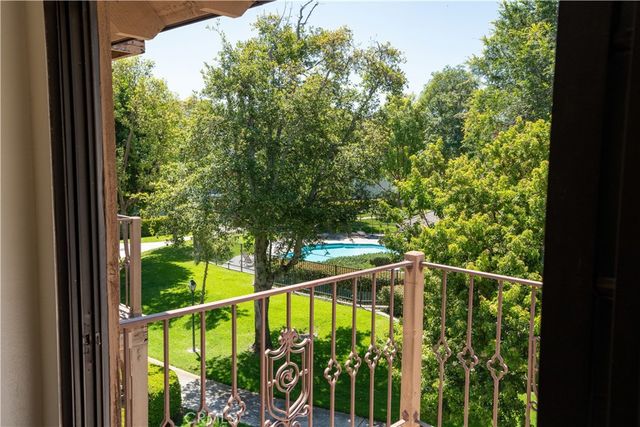 3665 S Bear K, Santa Ana, CA 92704