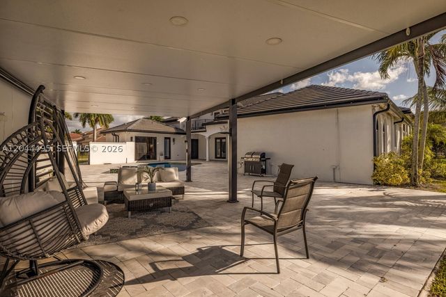 3910 SW 186th Ter, Miramar, FL 33029