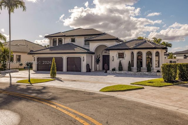 3910 SW 186th Ter, Miramar, FL 33029