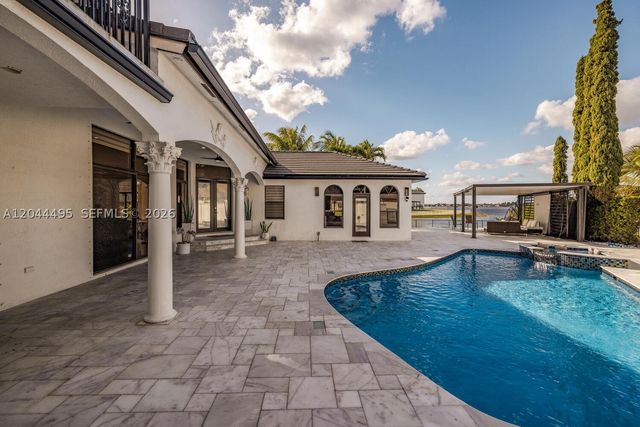 3910 SW 186th Ter, Miramar, FL 33029