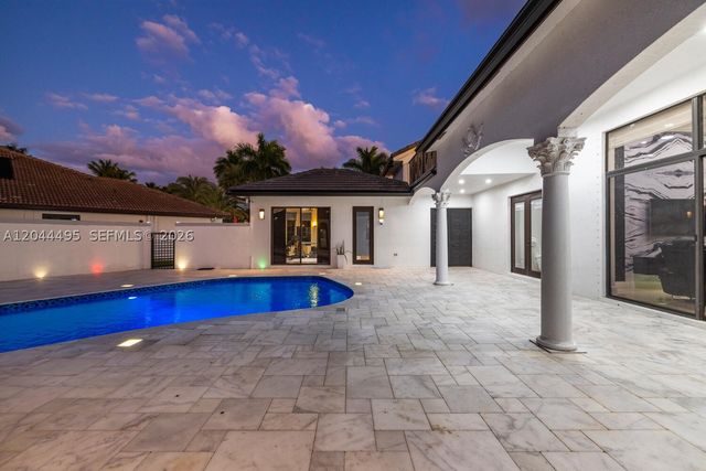 3910 SW 186th Ter, Miramar, FL 33029