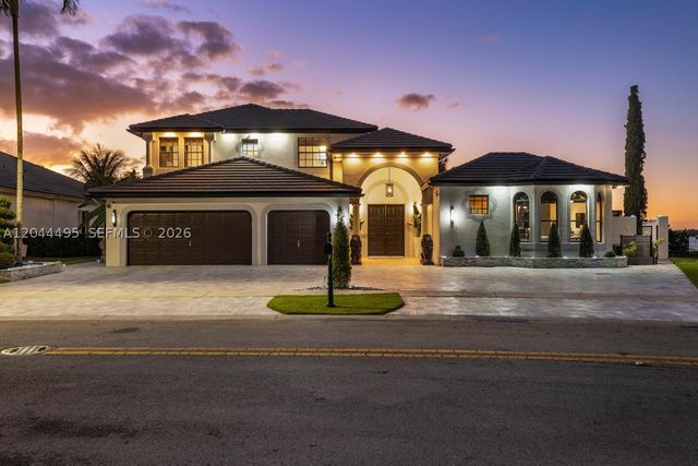 3910 SW 186th Ter, Miramar, FL 33029