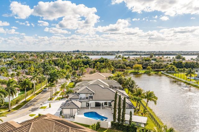 3910 SW 186th Ter, Miramar, FL 33029