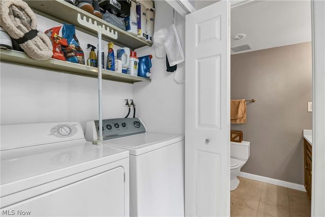 12500 Edgewater Drive 1603, Lakewood, OH 44107