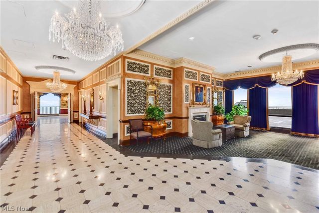 12500 Edgewater Drive 1603, Lakewood, OH 44107