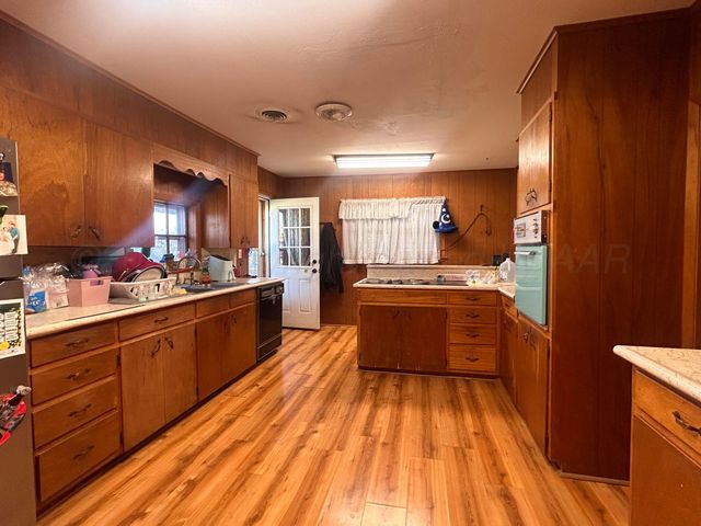 613 N 7th Street, Canadian, TX 79014