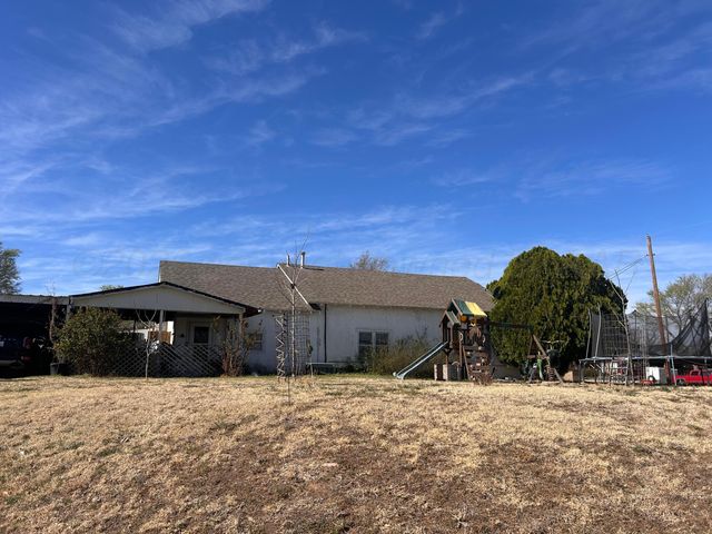 613 N 7th Street, Canadian, TX 79014