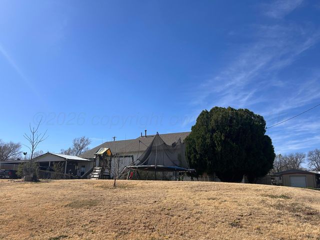 613 N 7th Street, Canadian, TX 79014