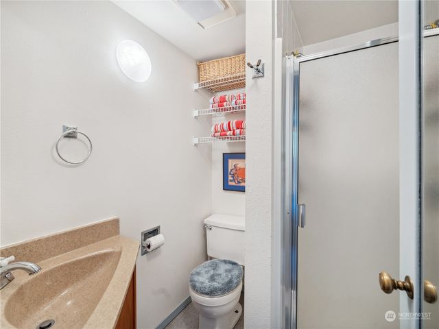 9758 Golden View Trail, La Conner, WA 98257