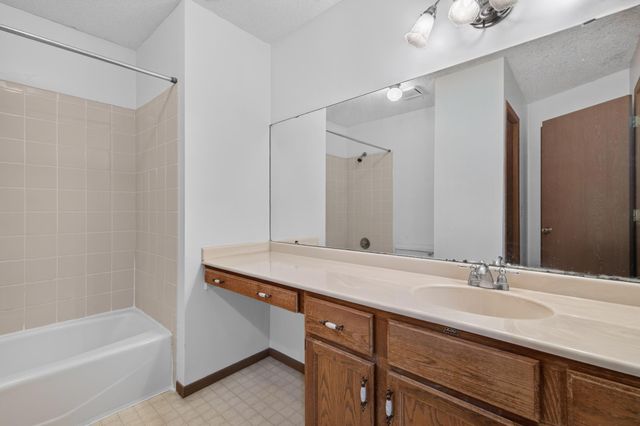 212 126th Avenue NW, Coon Rapids, MN 55448