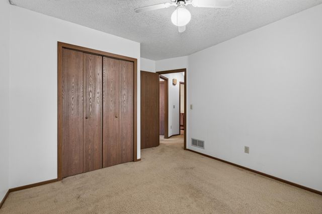 212 126th Avenue NW, Coon Rapids, MN 55448